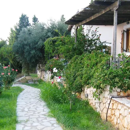 Semesterbostad Anerada - Seaviews Above Egremni In Lefkada
